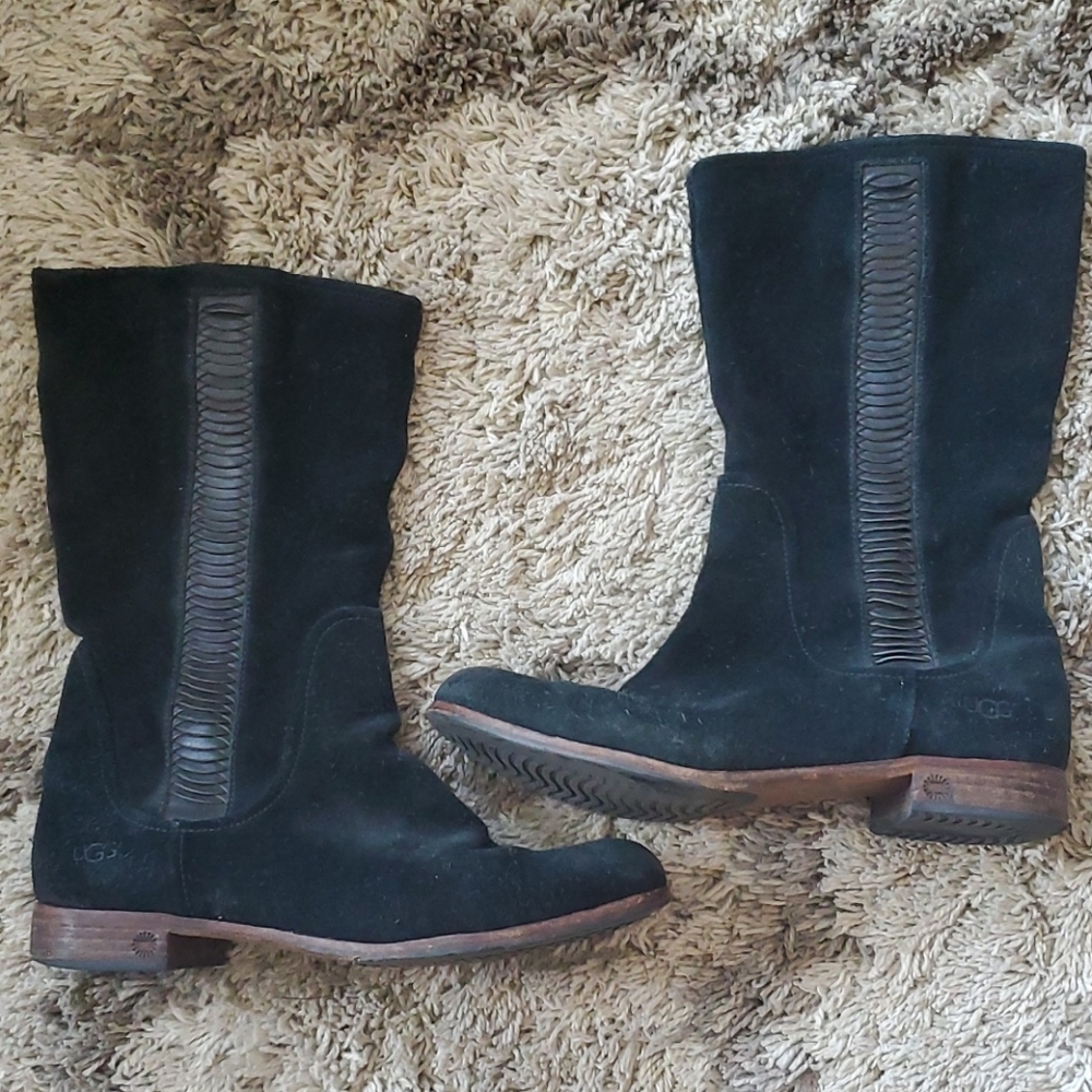 UGG Annisa Black shearling sole Heeled Boots